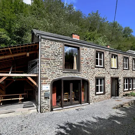 In With Terrace * Rendeux